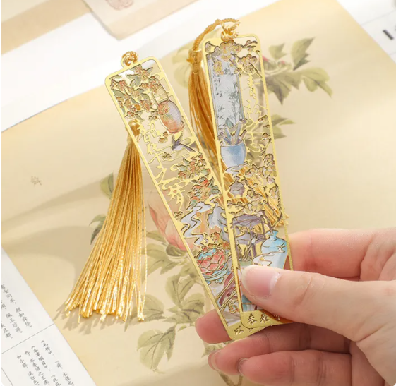 Retro Metal Bookmarks Metal Flower Bookmark Engraved Hollow For Book Club Teacher Reading